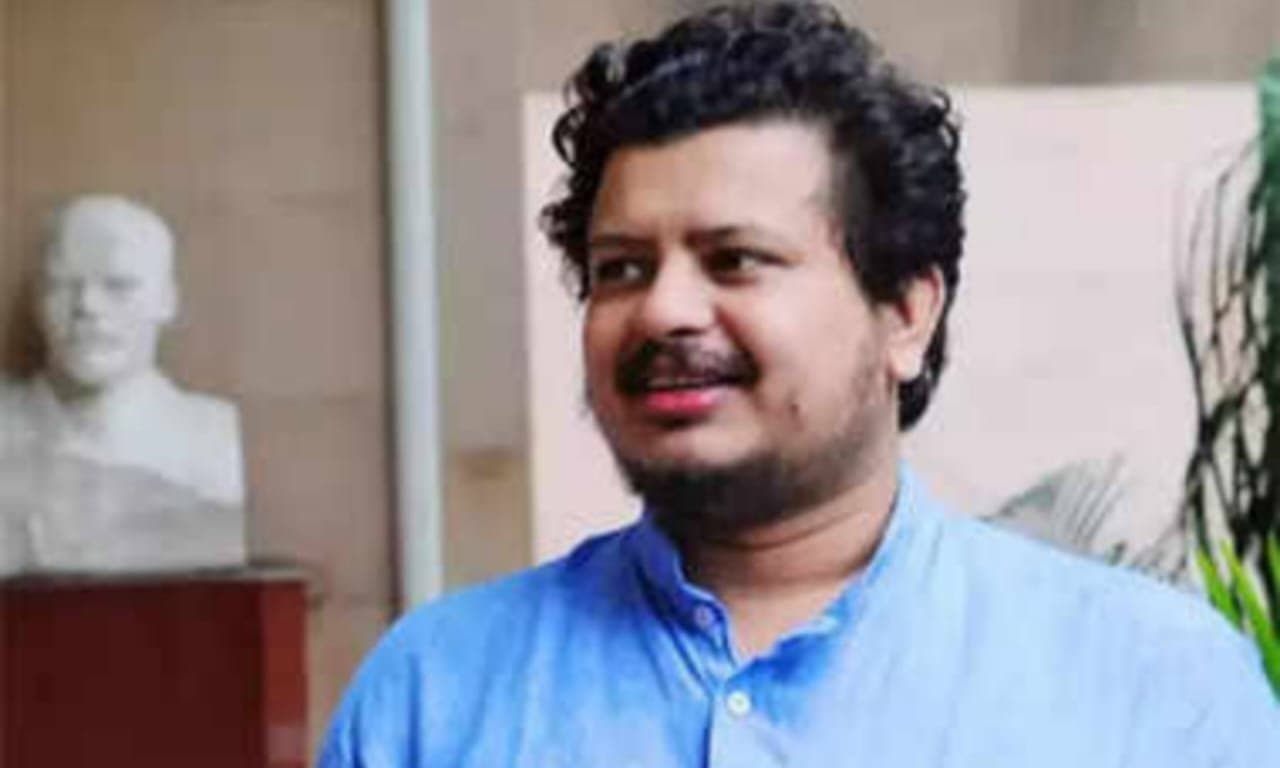 শান্তিপুরের রাস উৎসবে তৃণমূল নেতা ঋতব্রত বন্দ্যোপাধ্যায়