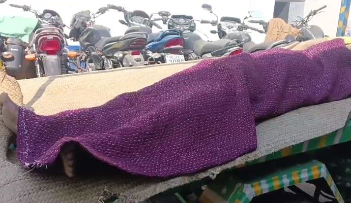 LOAN: মুর্শিদাবাদে ঋণের টাকা শোধ করতে না পেরে আত্মঘাতী যুবক 