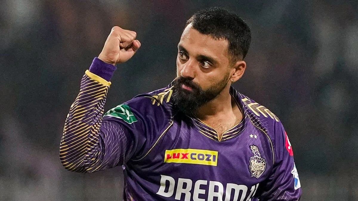 IPL 2025: KKR star Varun Chakravarthy has returned to his duties as an architect spt