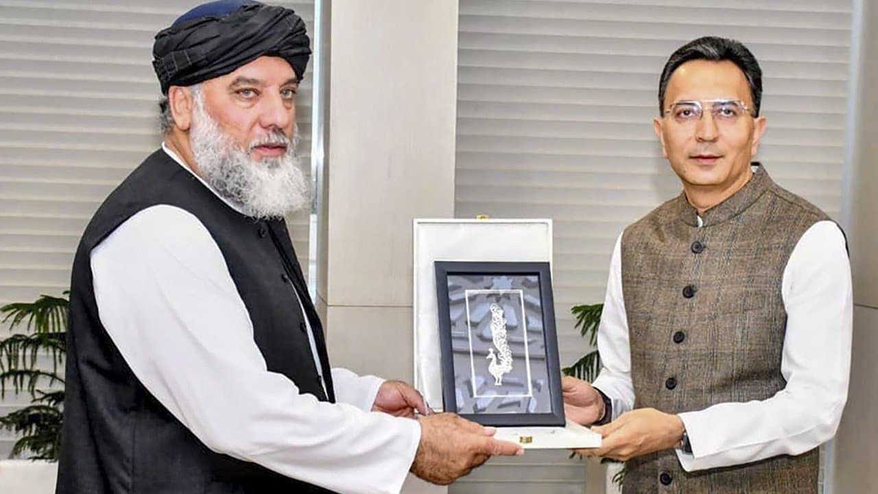 পাকিস্তানকে এড়িয়ে ভারতের সঙ্গে ব্যবসা চায় তালিবান!