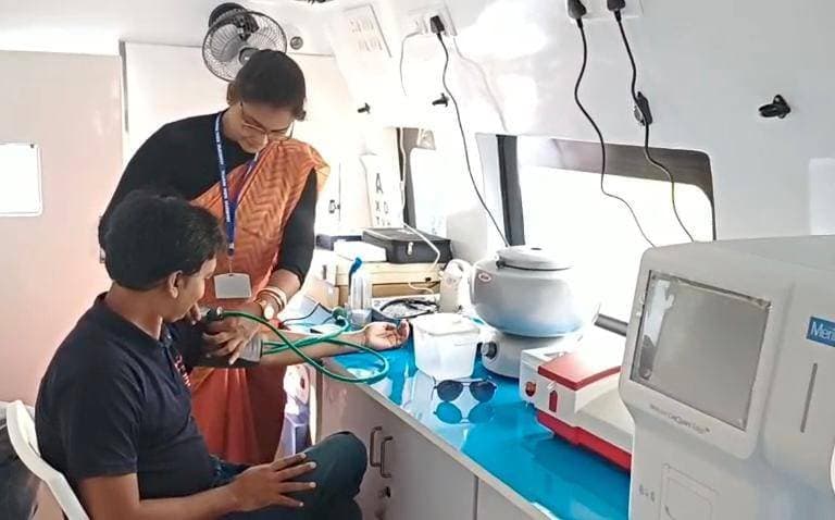 West Bengal Health Department New Initiative Doctors Medical Test Facility Available in Villages