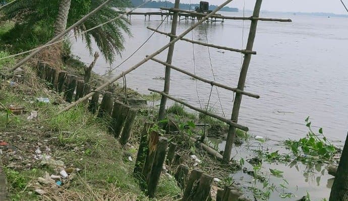 Letter to Abhishek Banerjee on fear of river erosion, work started in five places of Bajbaj