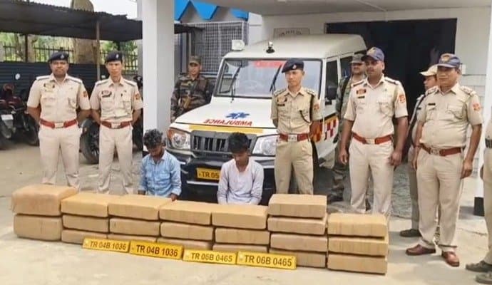 Tripura: অ্যাম্বুল্যান্সে করে মাদকদ্রব্য পাচার, ত্রিপুরায় আটক ২ 