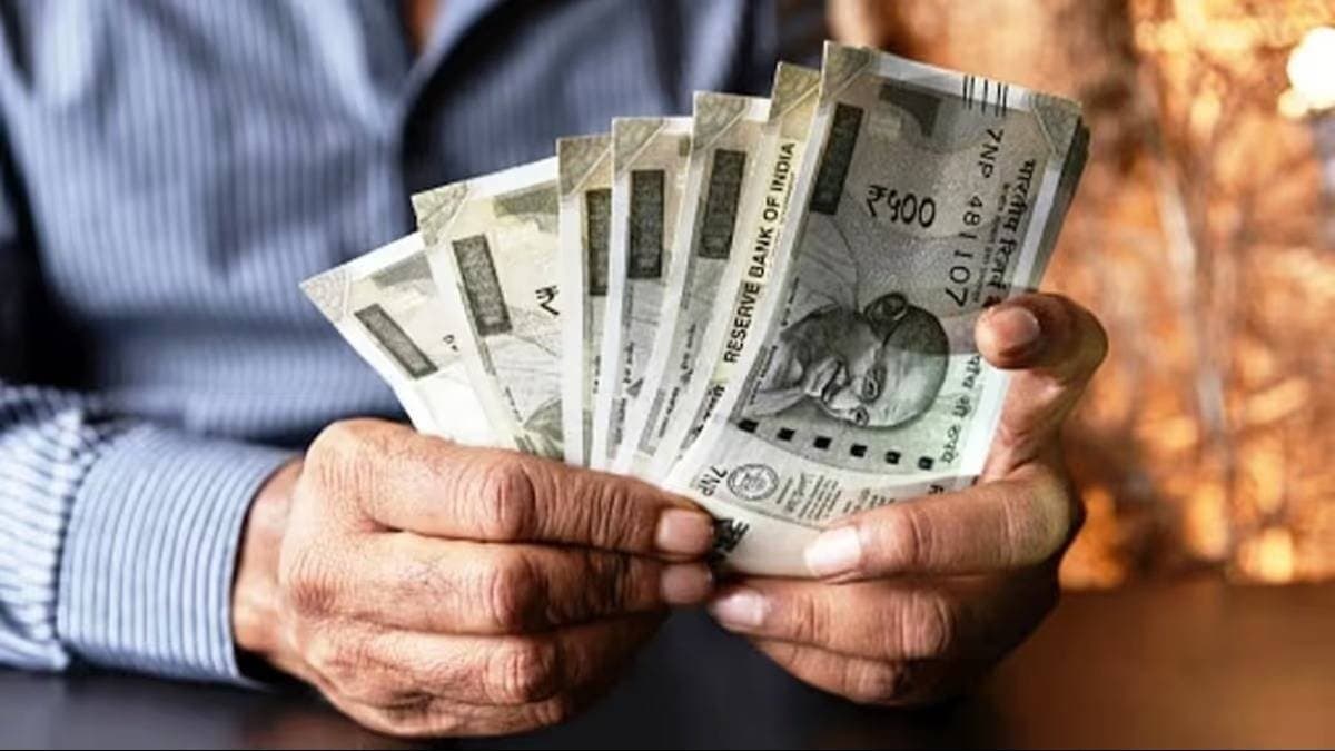 These vastu Tips works like magic to get rid of debt and money related all problems lif