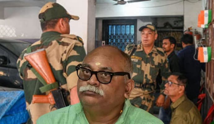 ED Raids: ‌‌১৪ ঘণ্টা তল্লাশির পর মন্ত্রী চন্দ্রনাথ সিংহর বাড়ি থেকে বেরল ইডি 
