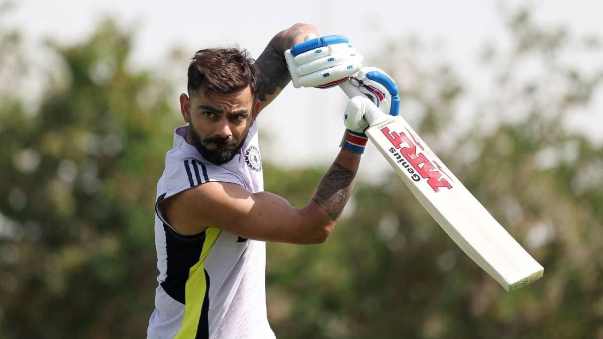  Champions Trophy: For Virat Kohli 300th ODI Anushka Sharma may Present in Dubai