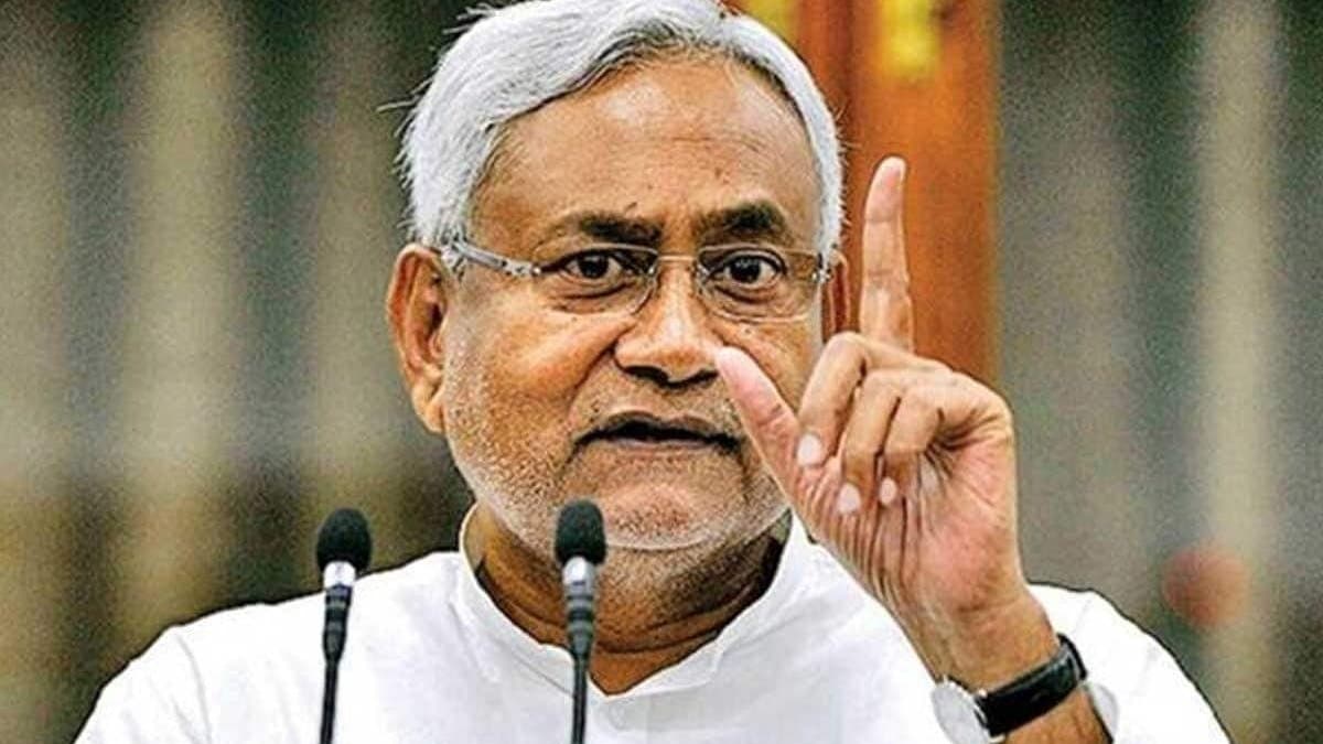 Before bihar election Nitish Kumar's JDU Withdraws Support To BJP-Led Government In Manipur gbr 