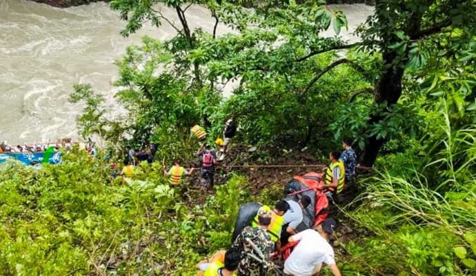  Bus From India Falls In River In Nepal gnr