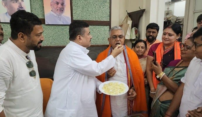 Suvendu Adhikari And Dilip Ghosh celebrated dilip ghosh birthday in west bengal assembly on thursday