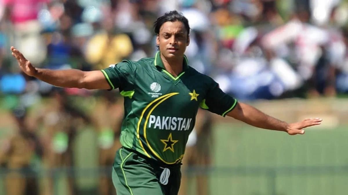  Be thankful Cummins and Starc not there Shoaib Akhtar slams Pakistan 