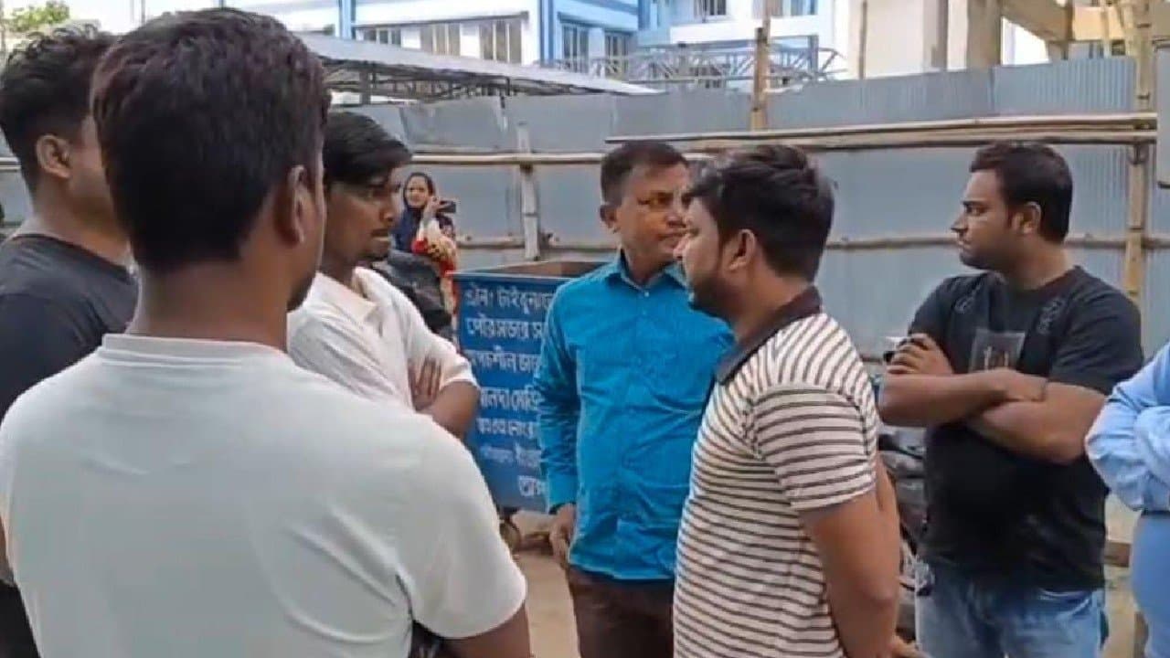 সোমবার থেকে নিখোঁজ, মঙ্গলে আমবাগানে গুলিবিদ্ধ দেহ