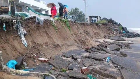 অন্ধ্রপ্রদেশে আছড়ে পড়ল মিগজাউম, সরিয়ে নিয়ে যাওয়া হয়েছে ৯৫০০ মানুষকে