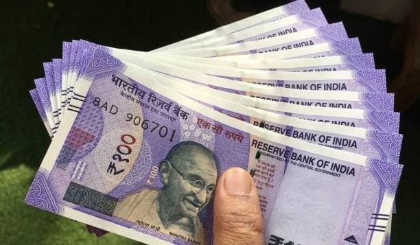 How saving Rs 100 a day can help you build wealth of over Rs 1 crore