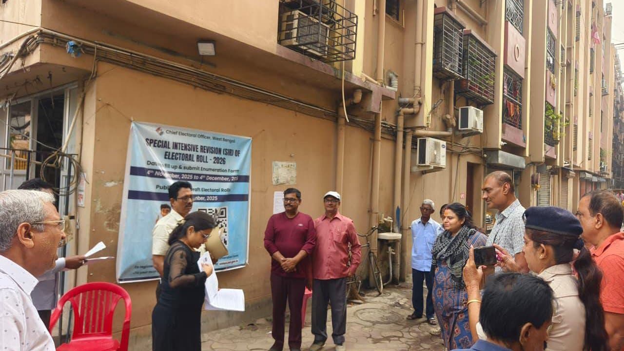 SIR in West Bengal: 84 lakhs enumeration forms have been distributed said WBCEO
