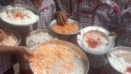 Telangana school serves rice with chilli powder in mid-day meals gnr 