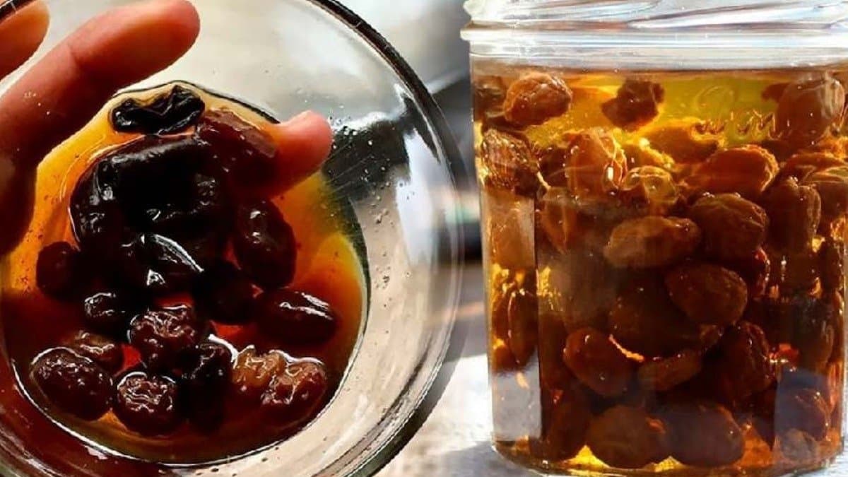 raisin water decrease cholesterol levels prevent constipation cold and cough and give many health benefits by drinking it on empty stomach lif