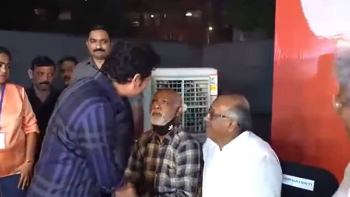 Vinod Kambli issues clarification on accusing childhood friend for not helping him spt