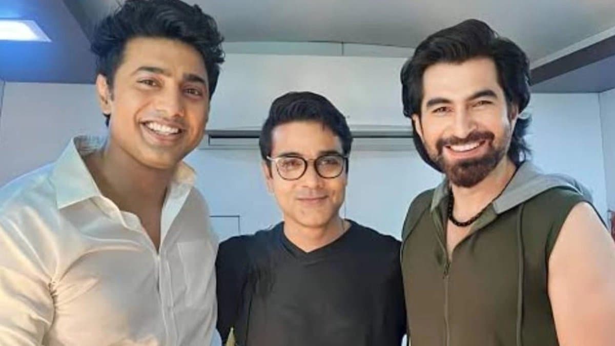 Why is 14 October a special day for three superstars Prosenjit Chatterjee Dev and Jeet
