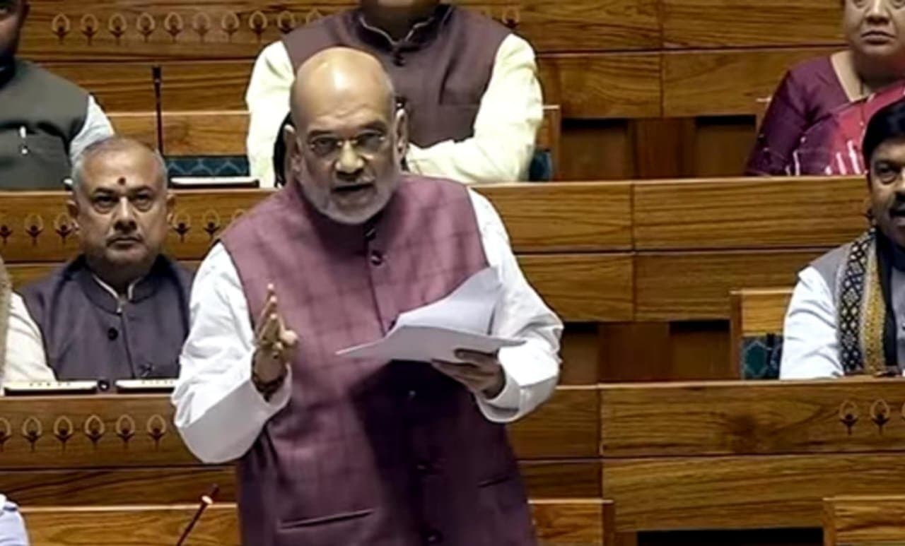  Amit Shah: কাশ্মীরের দায় নেহেরুর ঘাড়ে চাপালেন শাহ
