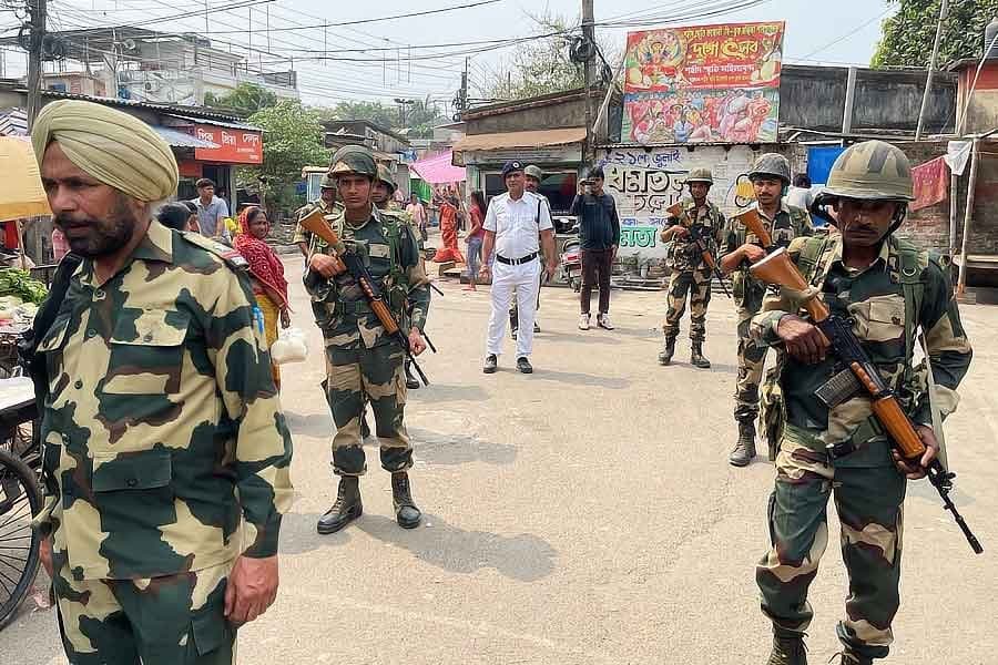 Loksabha Elections: রাজ্যে কোথায় থাকছে কত কোম্পানি বাহিনী এবং রাজ্য পুলিশ দেখুন !