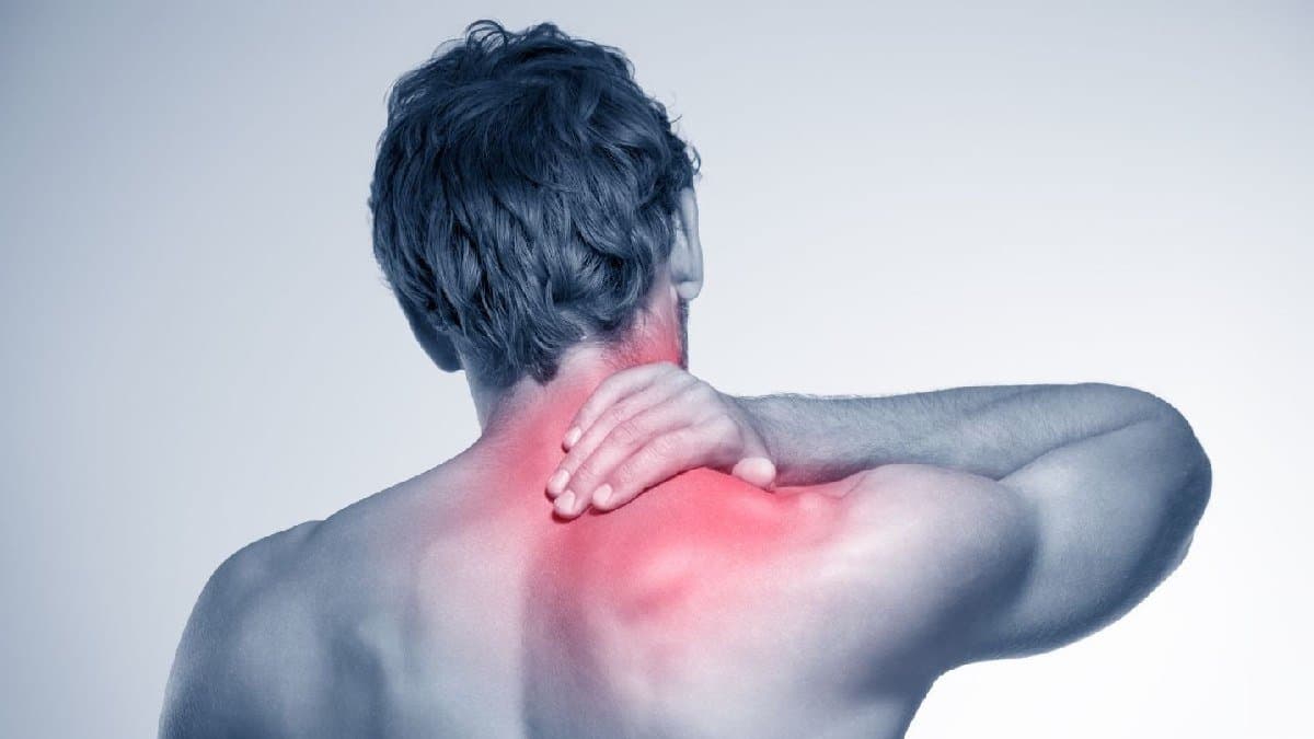 pain on the neck can be a symptom of lung cancer