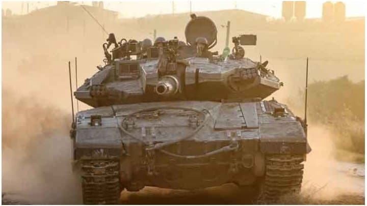 Israel attacking south gaza 