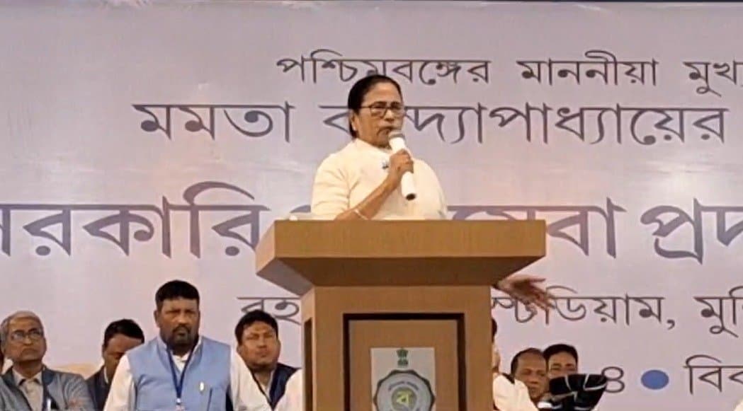 Mamata Banerjee: রাজ্যে সিপিএমের জন্যই কংগ্রেসের সঙ্গে জোট হয়নি, দাবি মমতার 