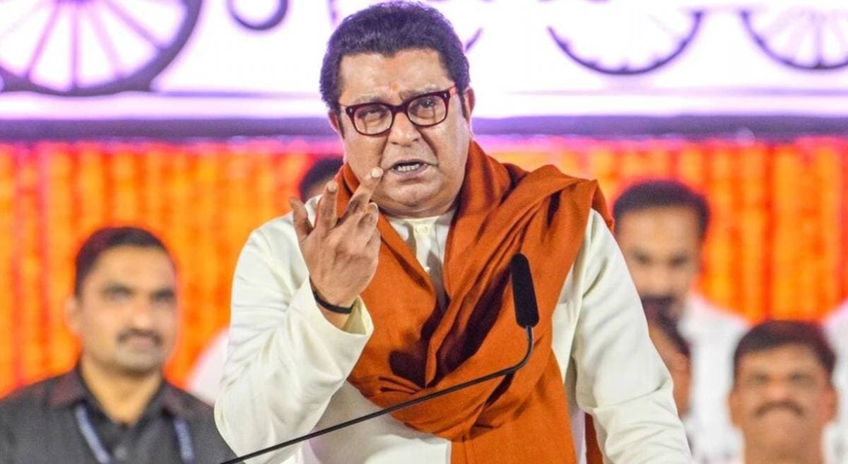 Raj thackaray asks people to not get influenced over divisive politics