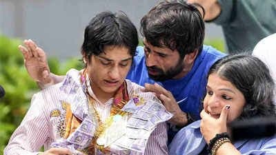 Vinesh Phogat shares emotional post on Olympics journey in social media spt 