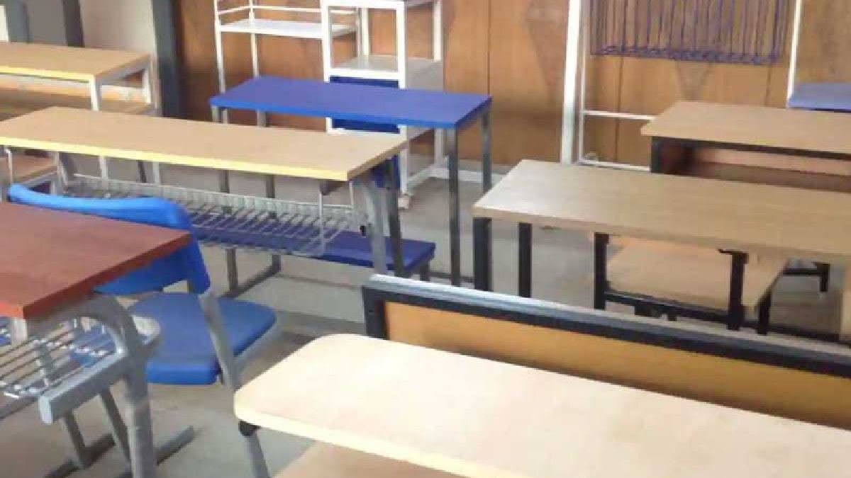 Bomb hoax in two schools in kolkata