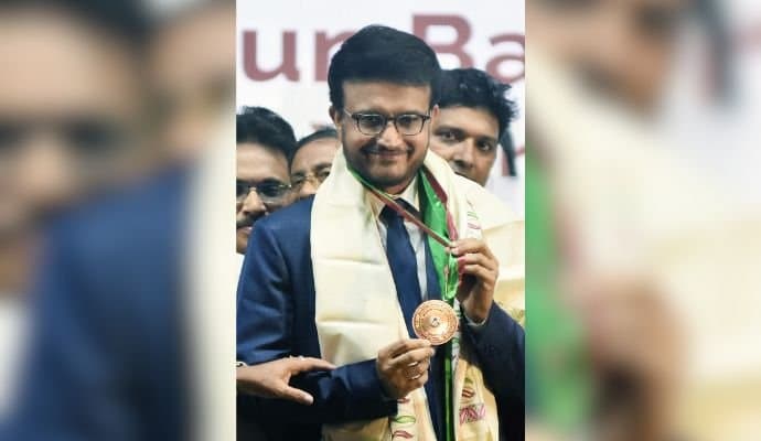 Sourav Ganguly receives Mohun Bagan ratna, says circle completed spt 