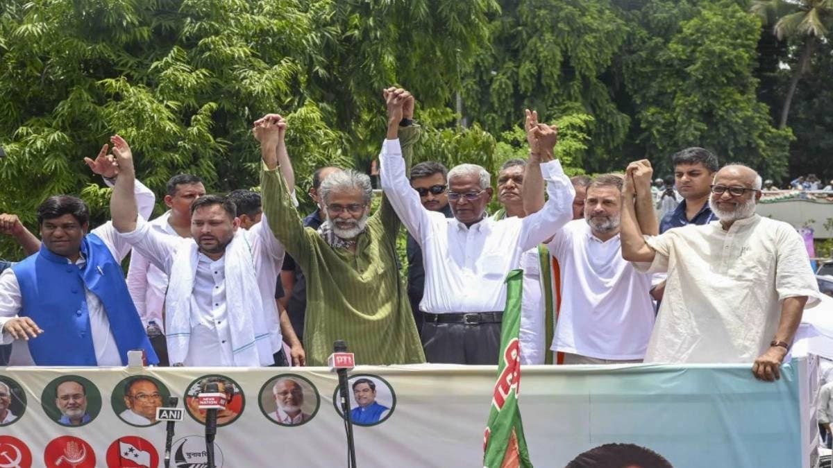INDIA bloc march against the revision of the voter list in Bihar