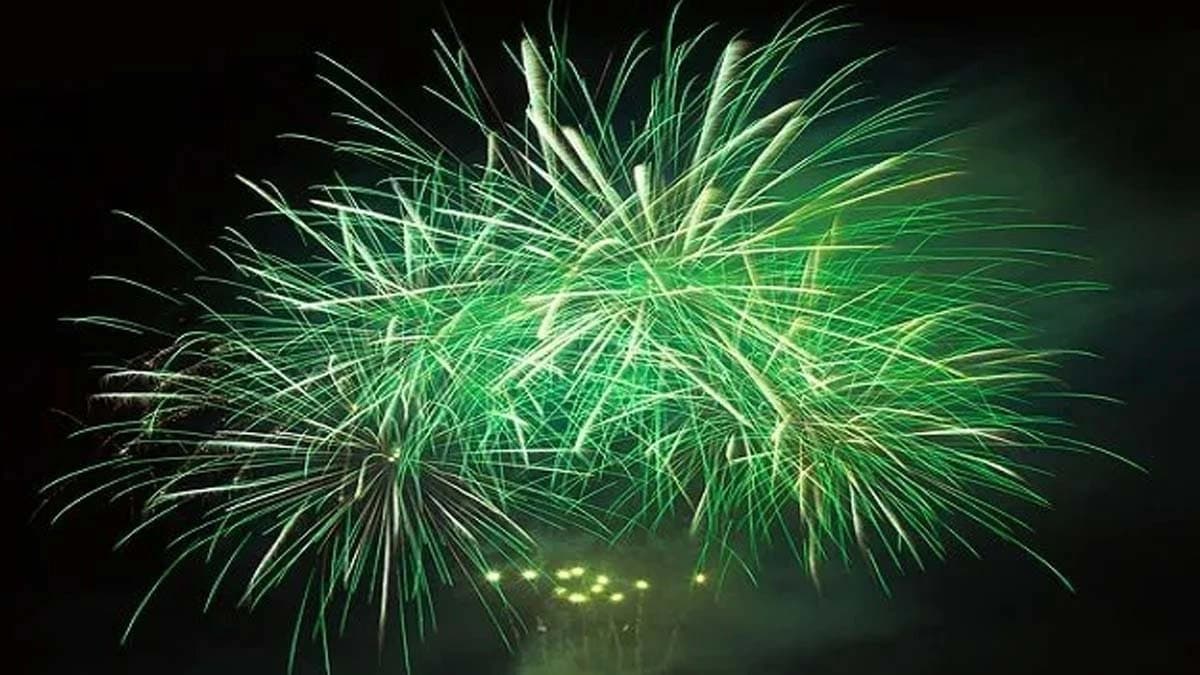 The time limit for burning green firecrackers during Kali Puja is only two hours surveillance will continue across Kolkata