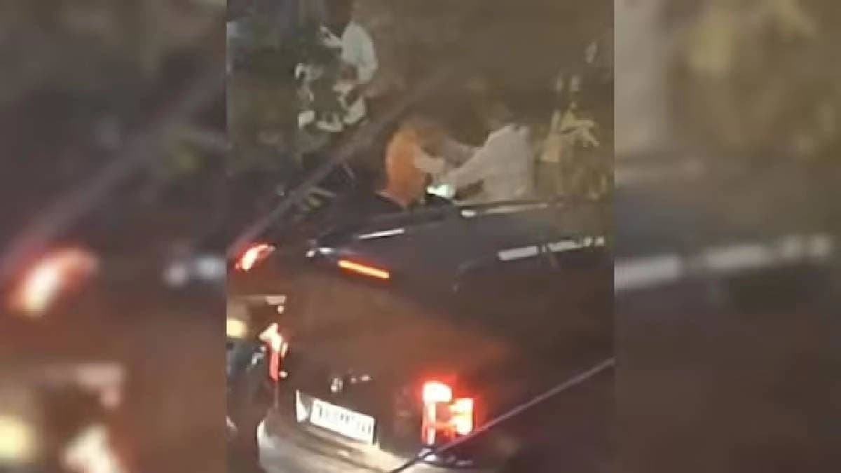 Swiggy Delivery Agent Assaulted At Busy Traffic Signal 