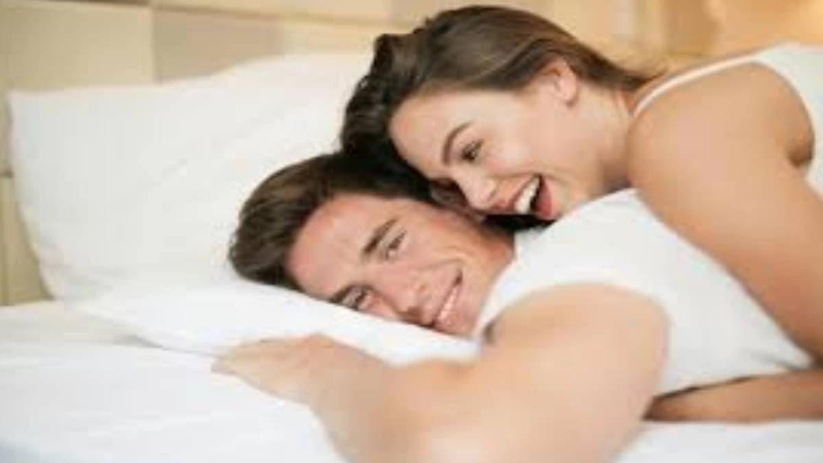 Morning hug to wife strengthens relationship
