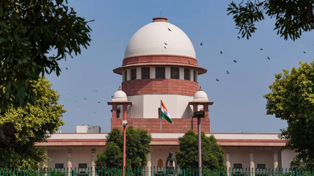 Supreme Court stayed the EDs operation against the Excise Department of Tamil Nadu