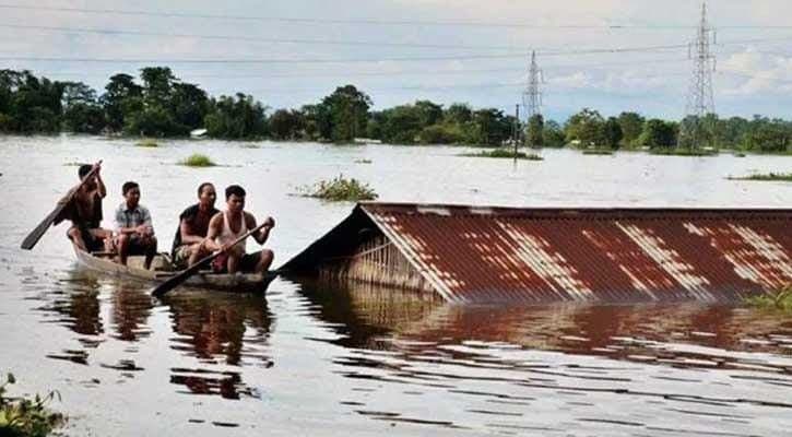 অসমে বন্যায় মৃতের সংখ্যা বেড়ে ১৫