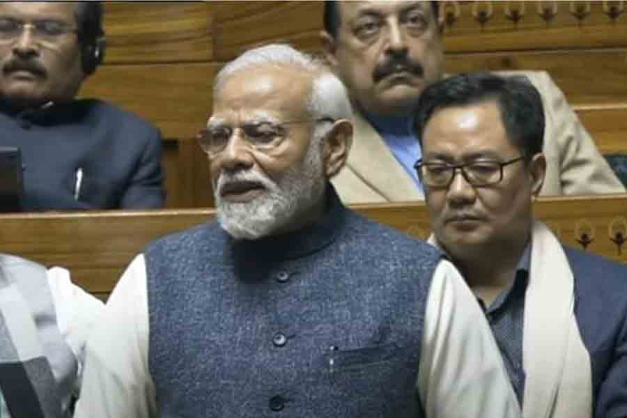 Narendra Modi: ভোটের দায়!‌ সংসদ রামময়