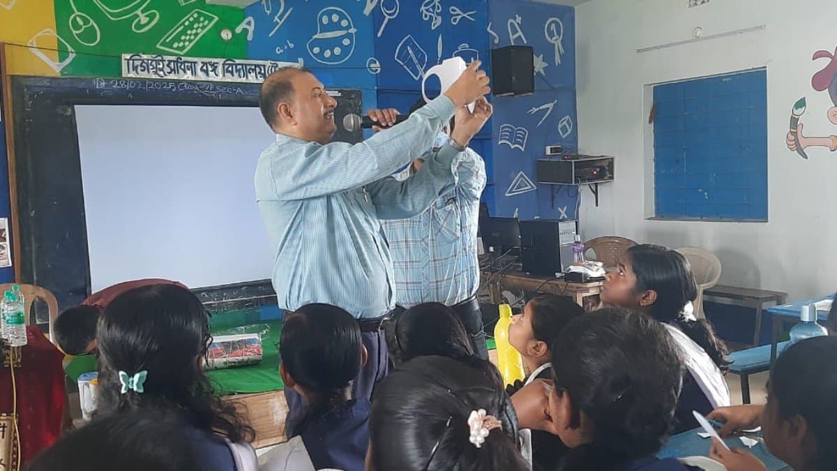 Special two days workshop held in a school in Hooghly