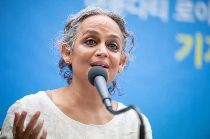 প্ররোচনামূলক বক্তব্য রাখার অভিযোগ, লেখিকার বিরুদ্ধে মামলা দায়েরের অনুমতি দিলেন দিল্লির উপরাজ্যপাল