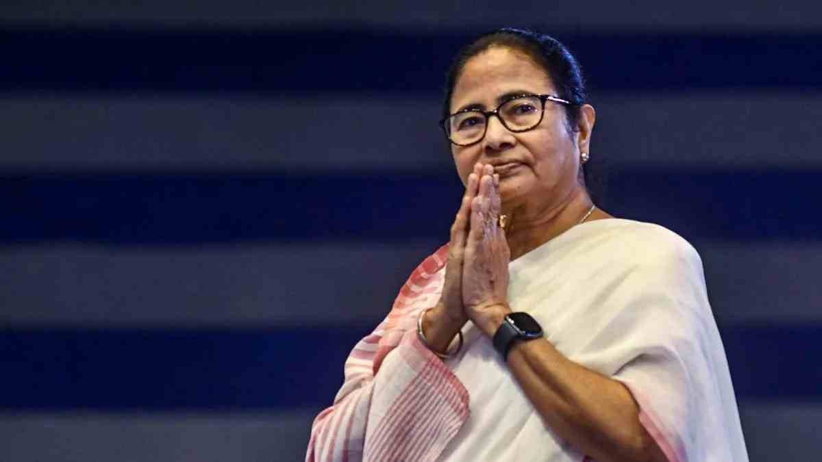 Chief Minister Mamata Banerjee congratulates successful students 