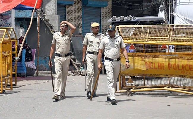 Delhi: দশম শ্রেণির পড়ুয়ার আত্মহত্যা, স্কুলের বিরুদ্ধে মামলা দায়ের 