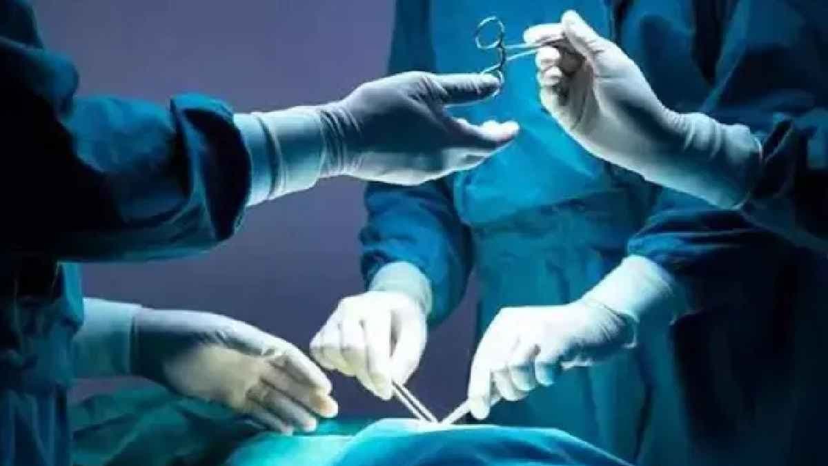 Blind Canadian women restores vision with help of tooth implant in her eye 