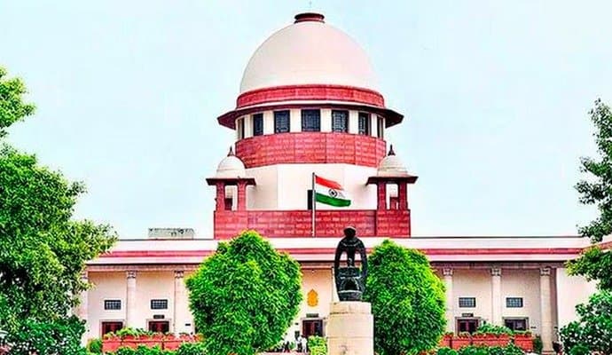Supreme Court: কলকাতা হাইকোর্ট থেকে শীর্ষ আদালতে সরল মেডিক্যাল দুর্নীতি মামলা
