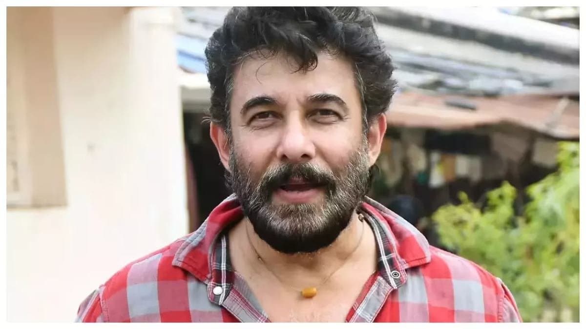 Bollywood Star Deepak Tijori had intimate relationship with someone else