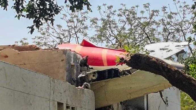 Reaction of sports personalities on ahmedabad plane crash 