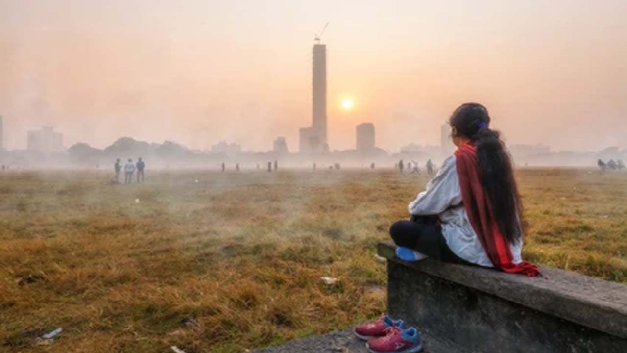 Temperatures may rise slightly due to a low pressure area in the Bay of Bengal Know the weather update for the West Bengal today Monday November 17 2025