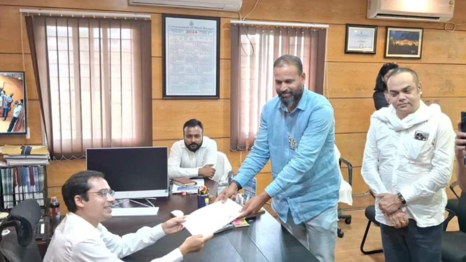 Election: ‌মনোনয়নপত্র জমা দিলেন বহরমপুরের বিজেপি ও তৃণমূল প্রার্থী
