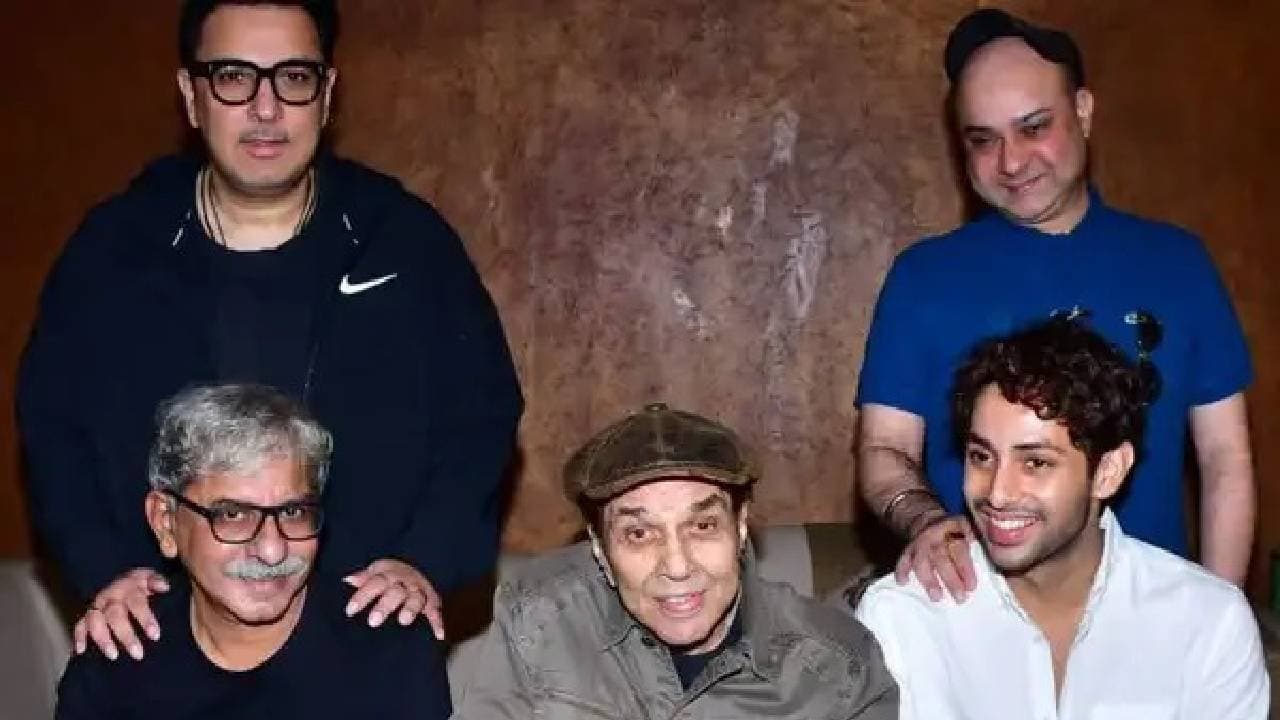 Agastya Nanda writes an emotional and heartfelt post on Dharmendra 