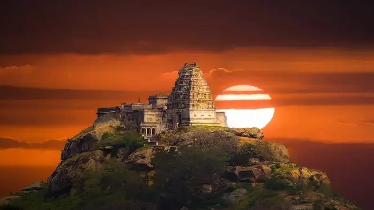 Melukote  This Indian town doesnt celebrate Diwali and remains dark on the day